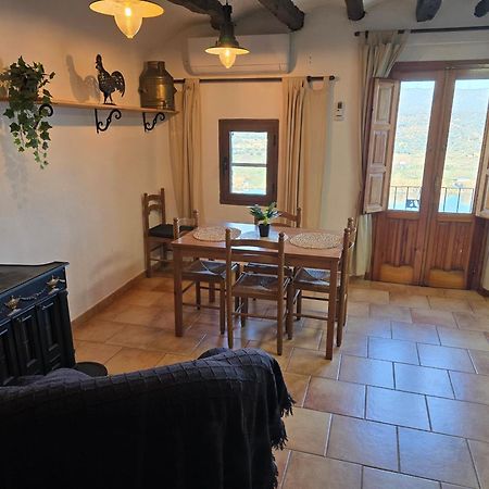 Casa Rural Griso Riba-roja d'Ebre Luaran gambar